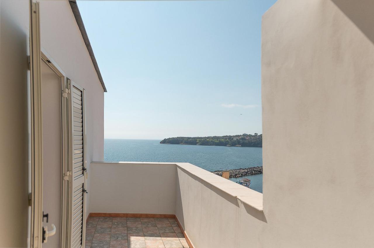 La Procidana House - Corricella Exlusive Terrace 빌라 외부 사진