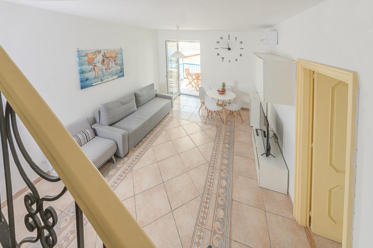 La Procidana House - Corricella Exlusive Terrace 빌라 외부 사진