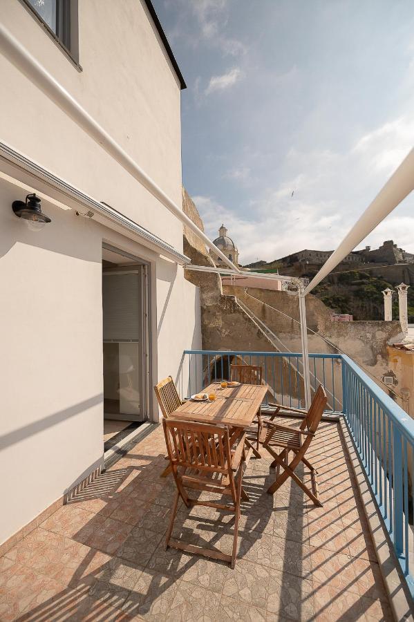 La Procidana House - Corricella Exlusive Terrace 빌라 외부 사진