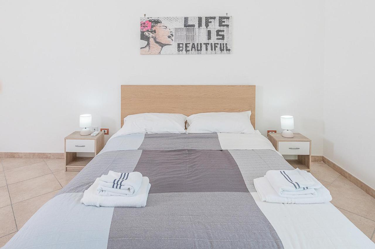 La Procidana House - Corricella Exlusive Terrace 빌라 외부 사진